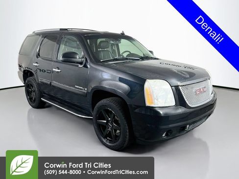Used 2007 GMC Yukon Denali AWD/4WD image 1
