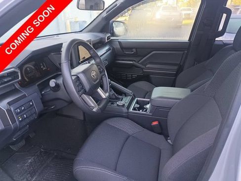 Used 2026 Toyota 4Runner SR5 RWD image 9