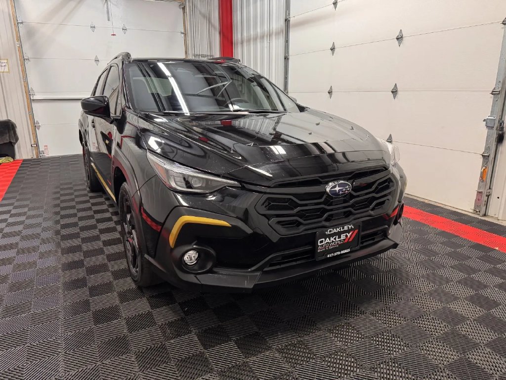 Used 2025 Subaru Crosstrek 2.5i Sport AWD/4WD image 6
