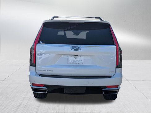 Used 2022 Cadillac Escalade Premium Luxury Platinum AWD/4WD image 4