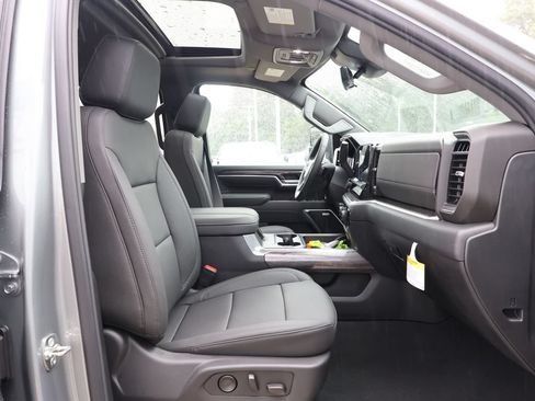 New 2026 Chevrolet Silverado 2500 LTZ w/ LTZ Plus Package AWD/4WD image 45