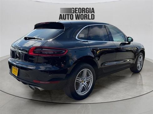 Used 2017 Porsche Macan S image 4