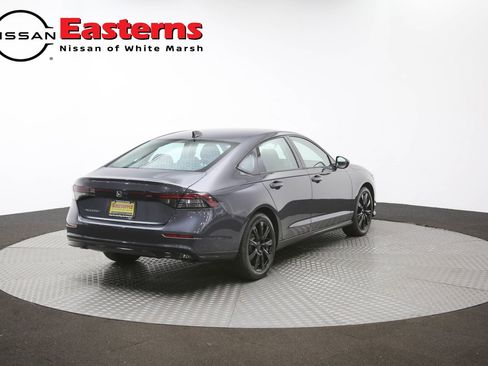 Used 2025 Honda Accord SE image 39