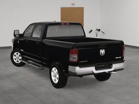 New 2023 RAM 2500 Big Horn w/ Level 1 Equipment Group image 4