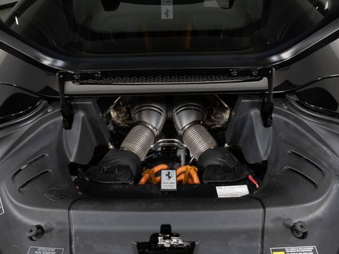 Used 2025 Ferrari 296 GTS image 19