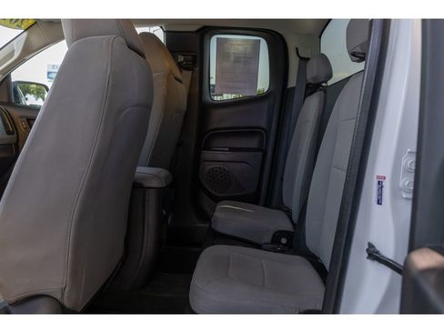 Used 2017 Chevrolet Colorado LT image 13