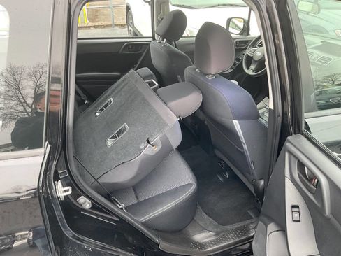 Used 2016 Subaru Forester 2.5i w/ Alloy Wheel Package image 23