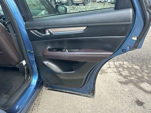 Used 2023 MAZDA CX-5 Signature image 21