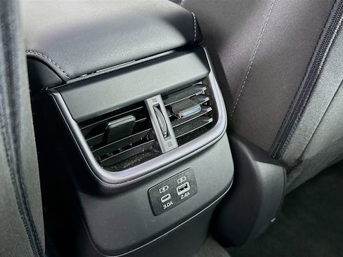Certified 2023 Subaru Legacy Premium image 32