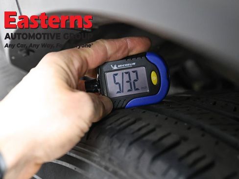 Used 2016 Ford Explorer FWD image 26