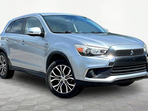 Used 2016 Mitsubishi Outlander Sport ES FWD image 3
