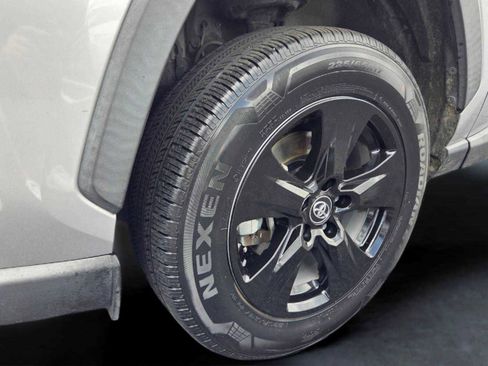 Used 2020 Toyota RAV4 LE w/ All Weather Liner Package AWD/4WD image 9