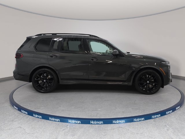 Certified 2025 BMW X7 xDrive40i w/ M Sport Package AWD/4WD image 4