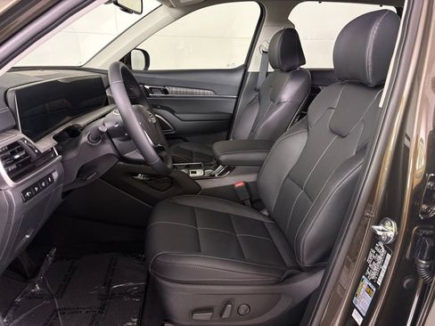 New 2025 Kia Telluride EX image 16