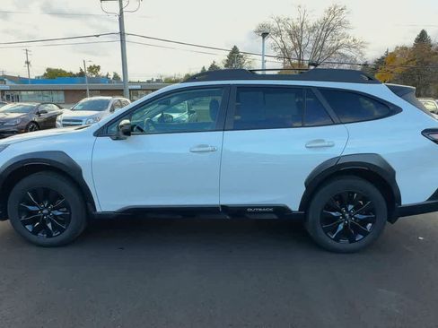 Certified 2023 Subaru Outback Onyx Edition image 5