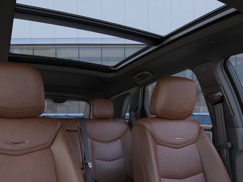 New 2026 Cadillac XT5 Premium Luxury w/ LPO, Floor Liner Package AWD/4WD image 24