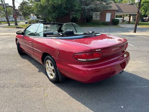 Used 1998 Chrysler Sebring JXI FWD image 2