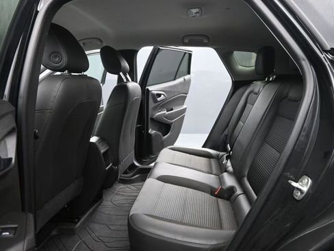 Used 2024 Chevrolet Trax LT w/ Driver Confidence Package image 13