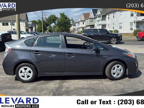 Used 2010 Toyota Prius Five FWD image 8