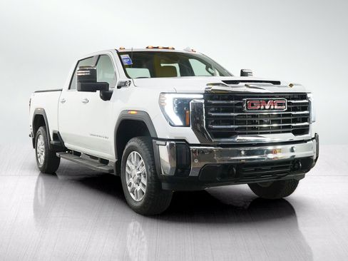 Used 2024 GMC Sierra 2500 SLT w/ SLT Convenience Package AWD/4WD image 8