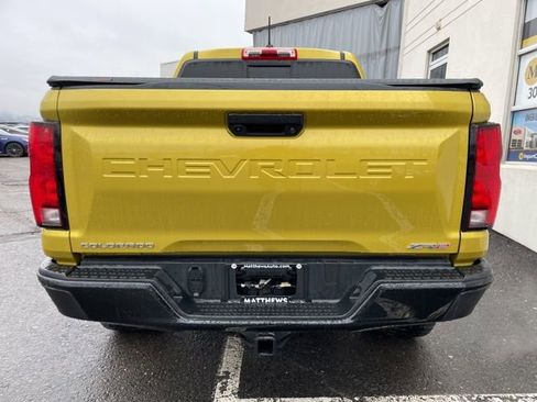 Used 2023 Chevrolet Colorado ZR2 image 4