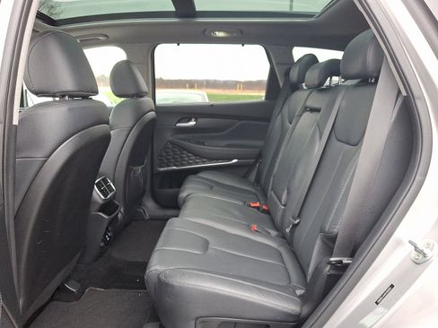 Used 2020 Hyundai Santa Fe Limited image 9