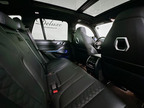 Used 2024 BMW X5 M Competition w/ Executive Package AWD/4WD image 29