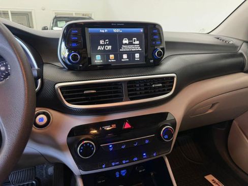 Used 2020 Hyundai Tucson Value FWD image 15