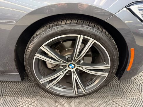 Used 2021 BMW 330i Sedan w/ Convenience Package RWD image 18