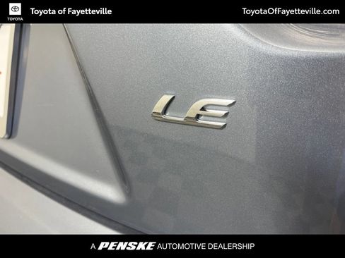 Used 2025 Toyota Corolla LE FWD image 22