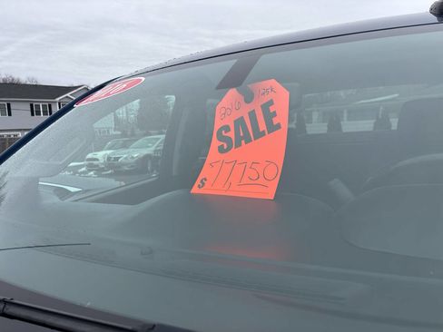 Used 2016 GMC Sierra 1500 SLE w/ SLE Value Package image 23