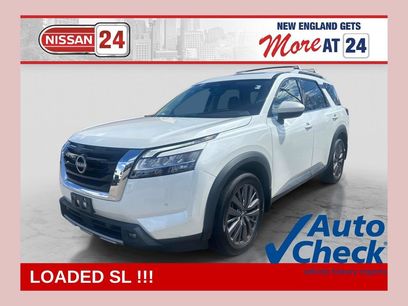 Certified 2023 Nissan Pathfinder SL w/ SL Premium Package