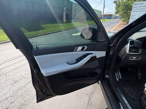 Used 2023 BMW X5 M50i w/ Executive Package AWD/4WD image 9