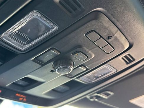 Used 2021 Chevrolet Suburban LT w/ LT Signature Package image 25