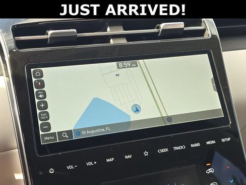 Certified 2024 Hyundai Tucson Limited AWD/4WD image 25