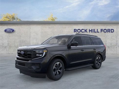 New 2026 Ford Expedition Active image 2