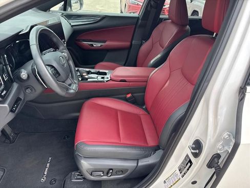 Used 2025 Lexus NX 250 FWD w/ Cold Area Package image 9
