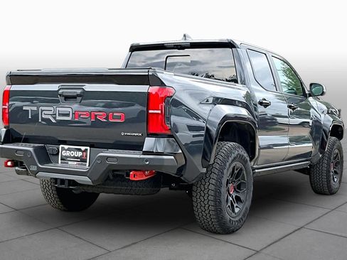 Used 2026 Toyota Tacoma TRD Pro AWD/4WD image 13