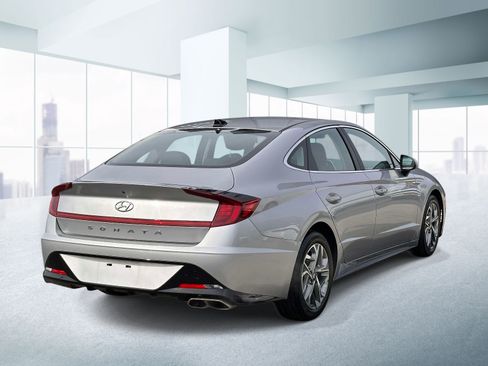 Used 2023 Hyundai Sonata SEL FWD image 4