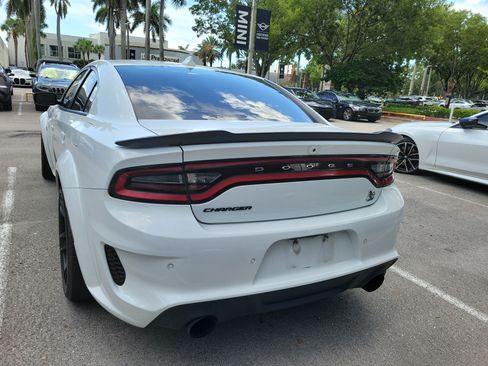Used 2023 Dodge Charger Scat Pack RWD image 6