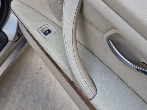 Used 2007 BMW 335i Convertible image 60