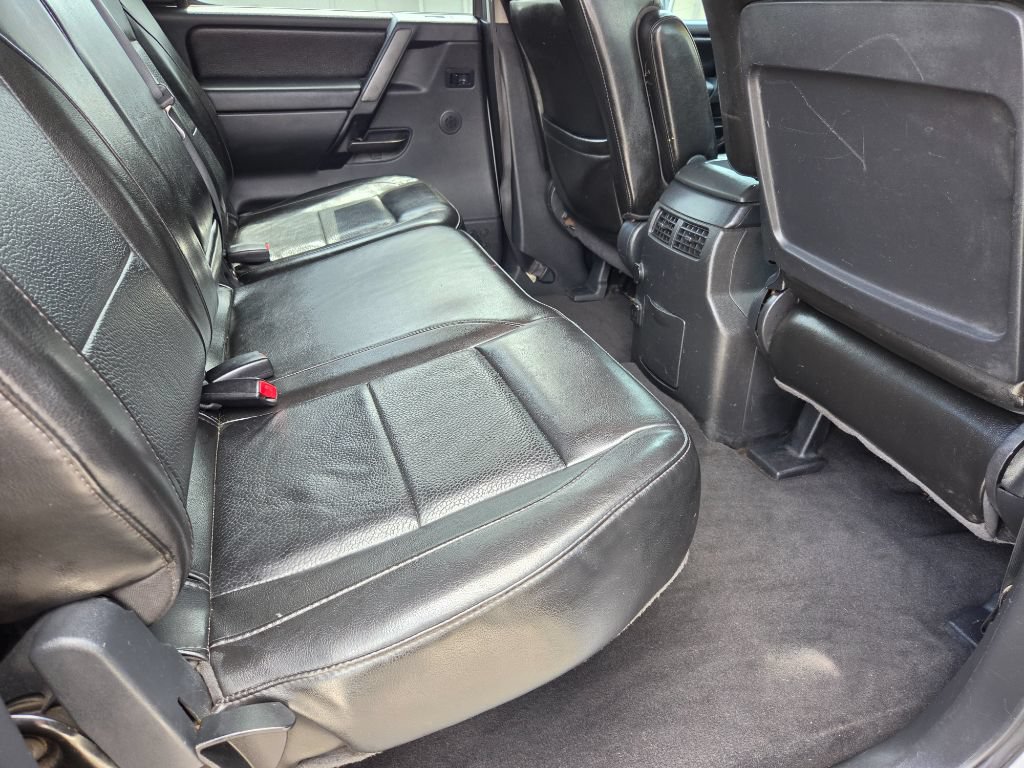 Used 2014 Nissan Titan SL AWD/4WD image 33