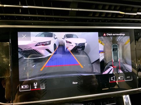 Used 2022 Audi Q7 3.0T Premium image 26