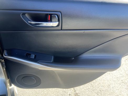 Used 2016 Lexus IS 200t image 14