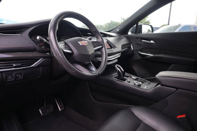 Used 2023 Cadillac XT4 Sport AWD/4WD image 20