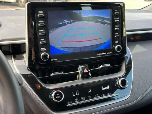 Used 2020 Toyota Corolla SE w/ SE Preferred Package FWD image 32