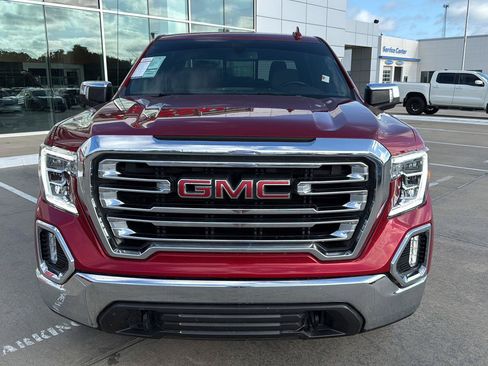 Used 2021 GMC Sierra 1500 SLT AWD/4WD image 3