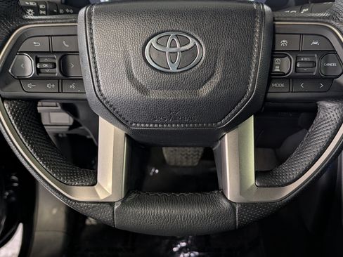 Certified 2024 Toyota Tacoma TRD Off-Road AWD/4WD image 26