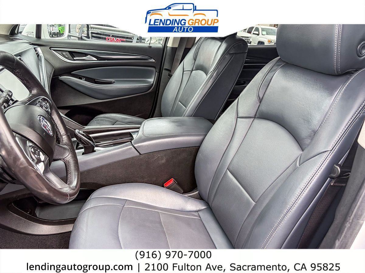 Used 2020 Buick Enclave Essence FWD image 16