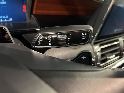 Certified 2023 Lincoln Navigator Reserve image 22